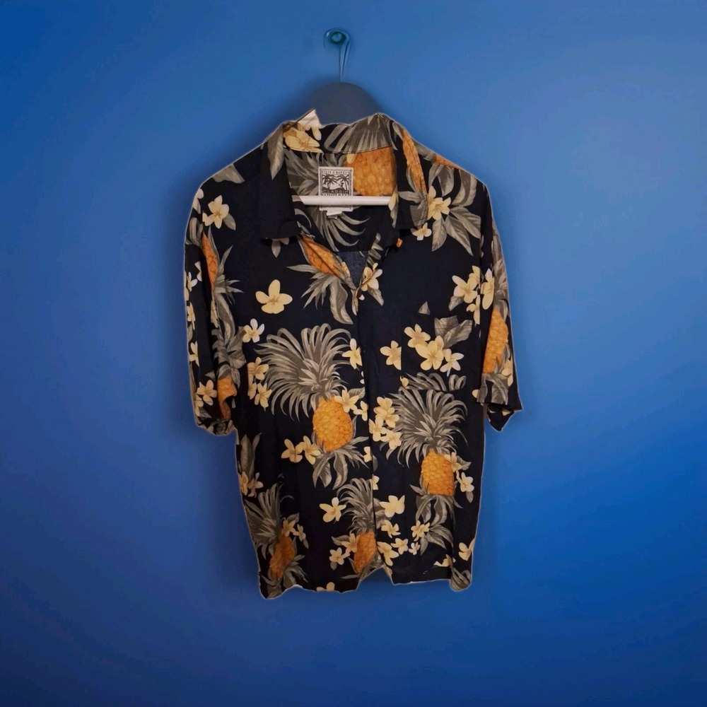 Steve & Barry's Classic  Black&Floral Hawaiian Shirt Size XL Short Sleeve  G-025